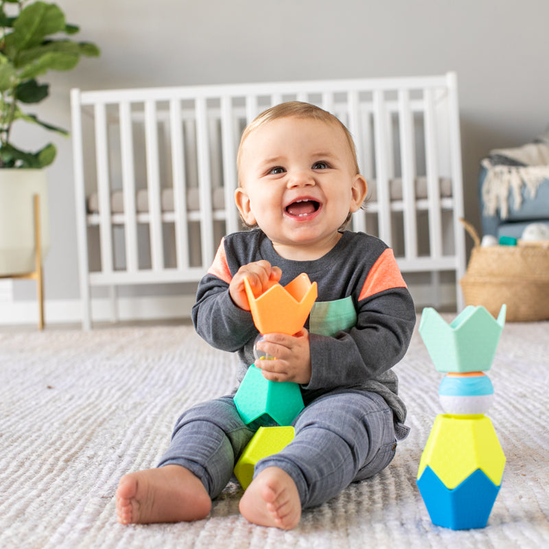 Infantino Sensory Cups & Activity Balls Set